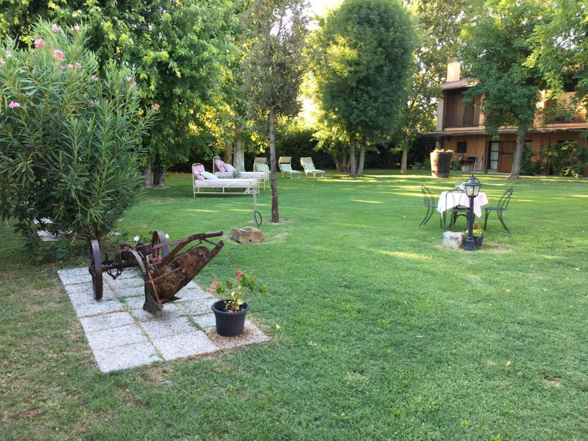 Societa Agricola Le More Agriturismo La Dondina Budrio  Bagian luar foto