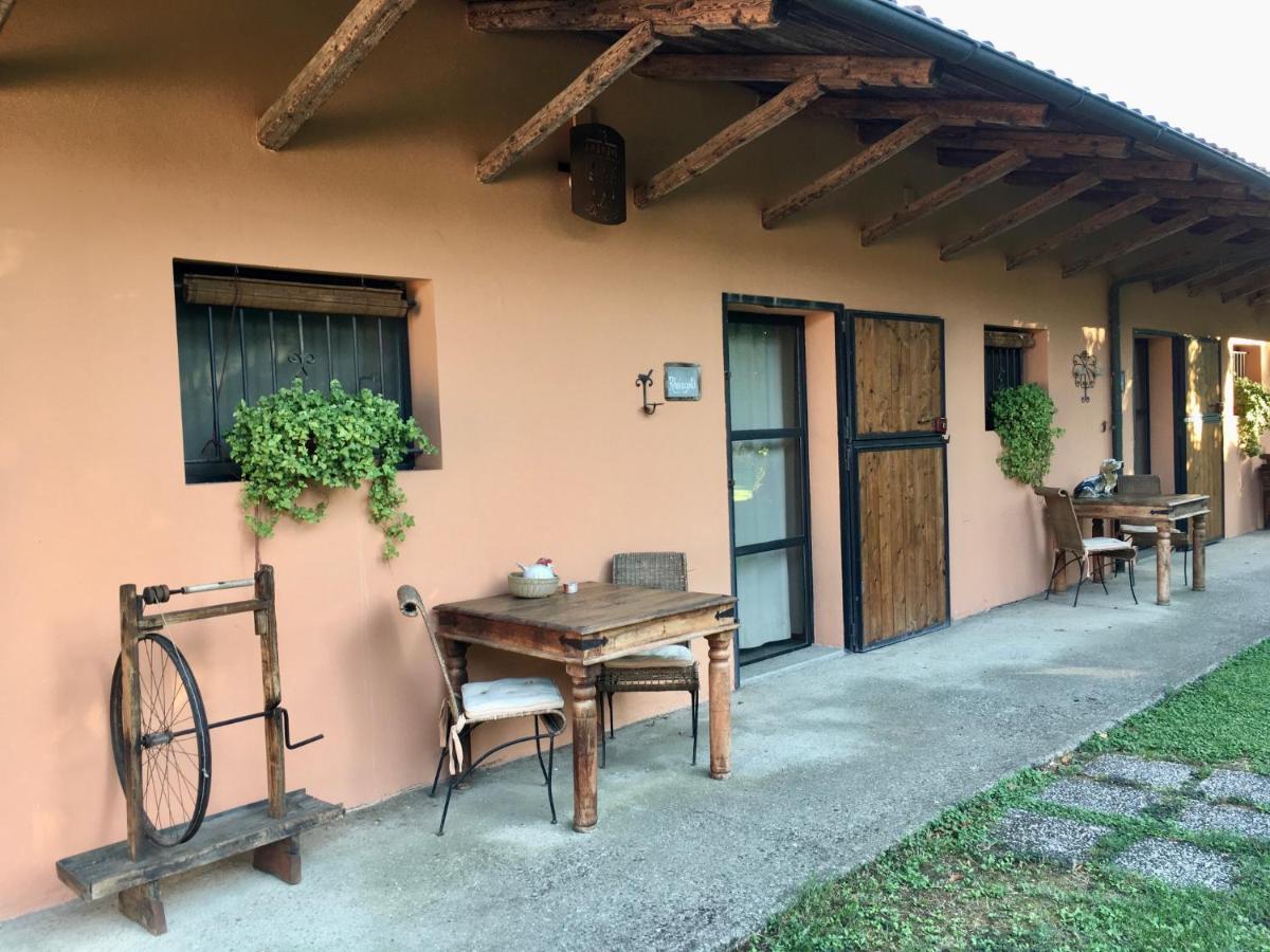 Societa Agricola Le More Agriturismo La Dondina Budrio  Bagian luar foto