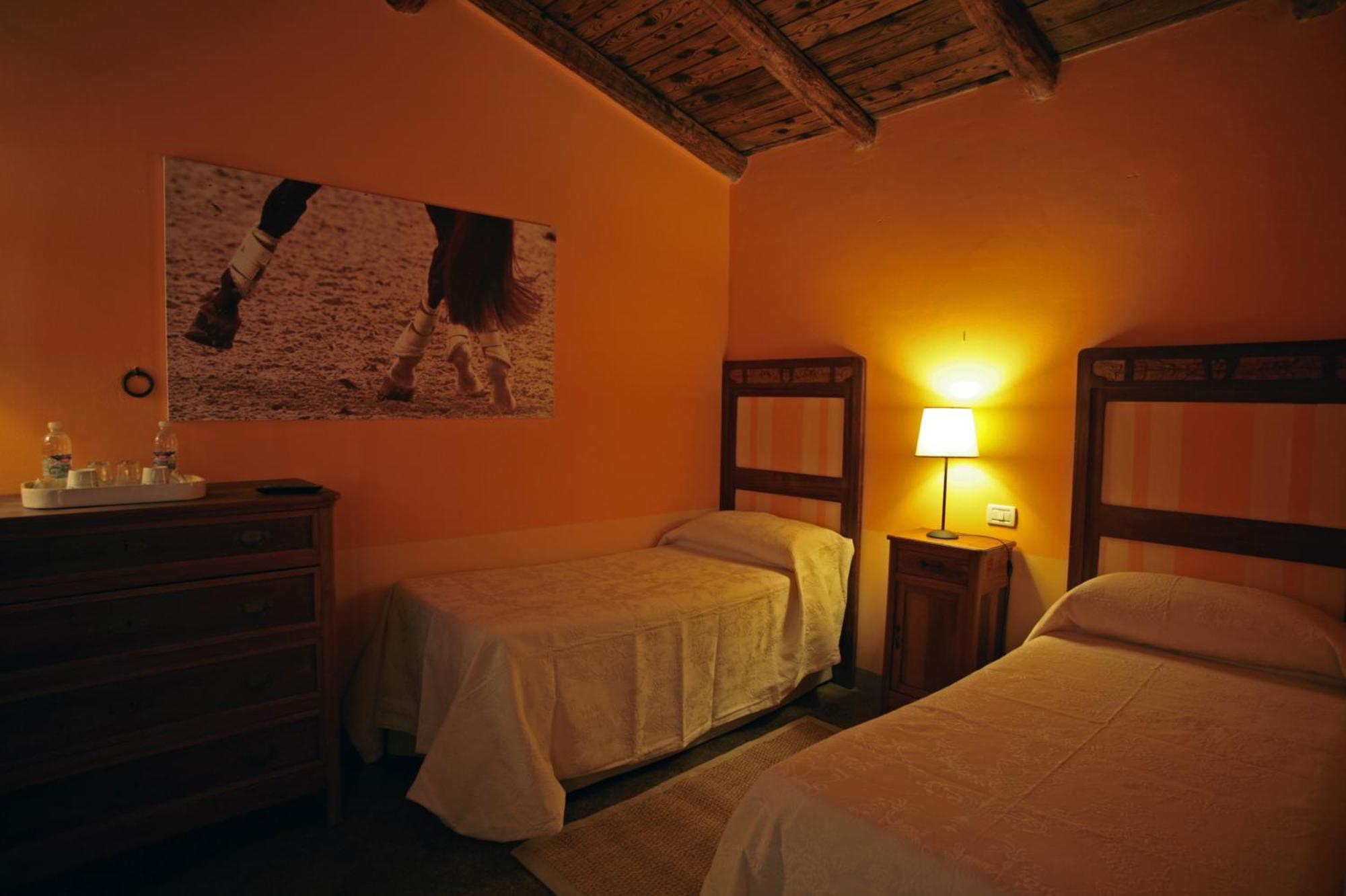 Societa Agricola Le More Agriturismo La Dondina Budrio  Bagian luar foto